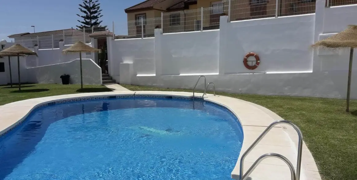 Sale of townhouse in Churriana 17