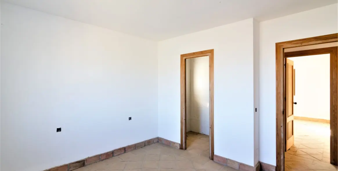 Sale of detached villa in La Viñuela 22