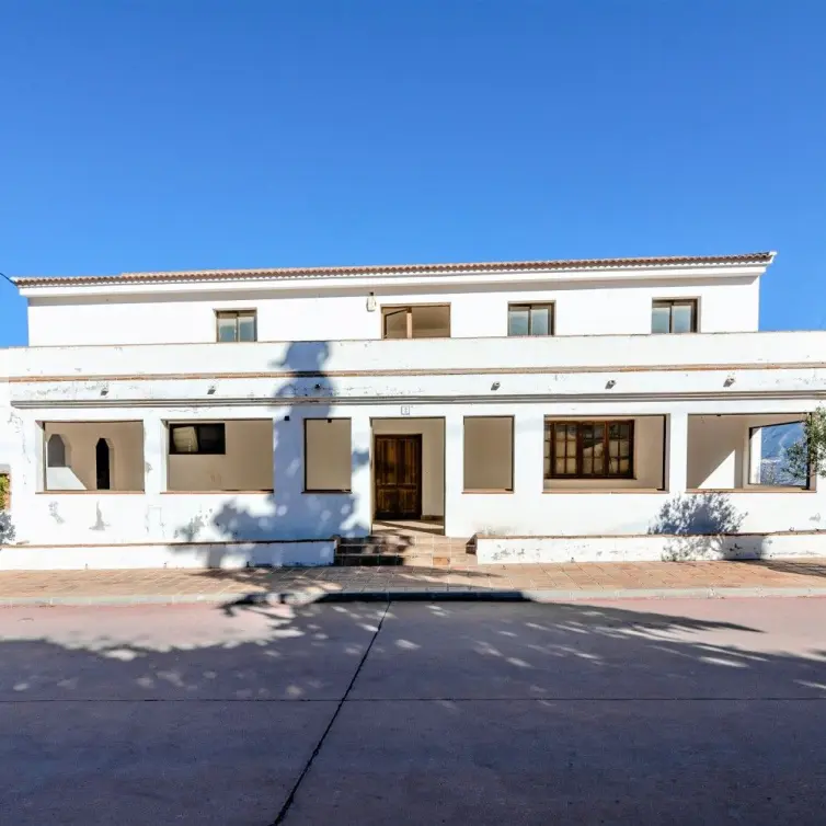 Venta de villa independiente en La Viñuela