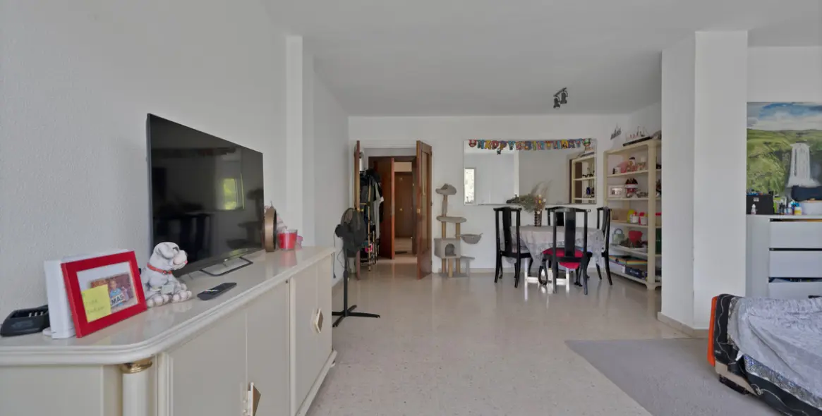 Sale of middle floor apartment in Marbella 8