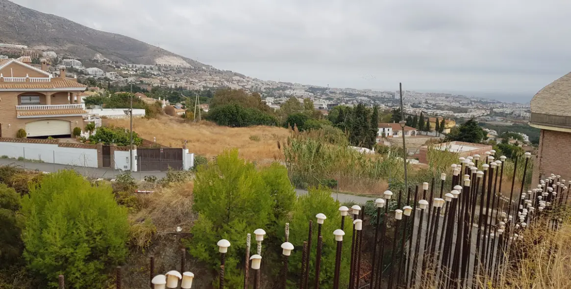 Продажа  жилого участка в Benalmadena Pueblo 5