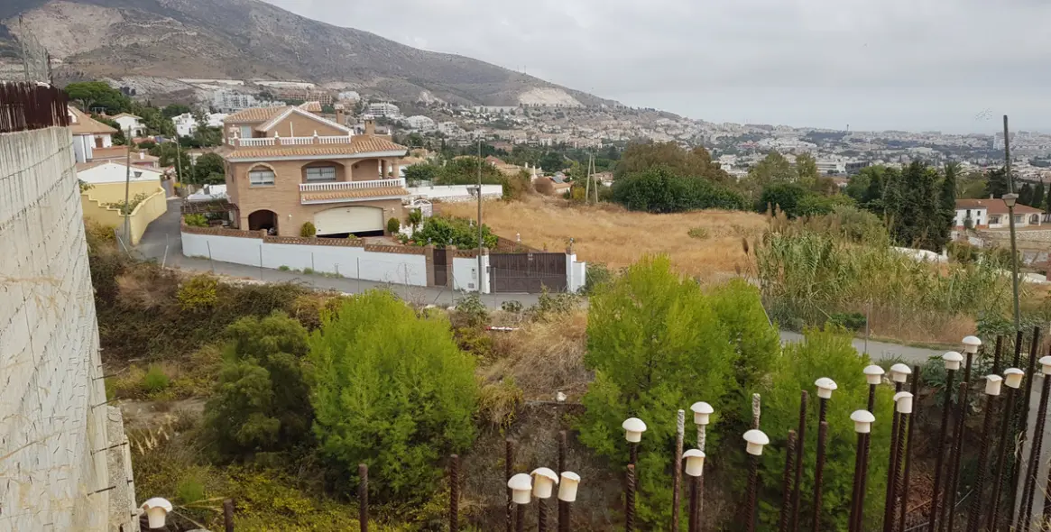 Продажа  жилого участка в Benalmadena Pueblo 6