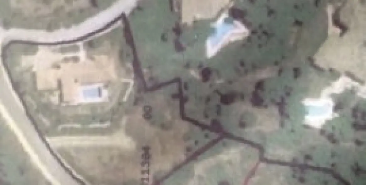 Продажа  жилого участка в Elviria 1