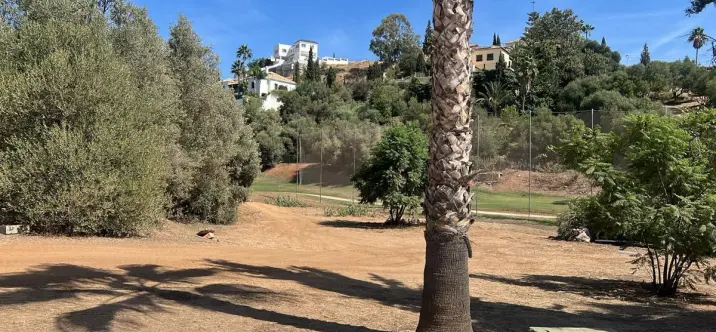 Продажа  жилого участка в Mijas Golf 3