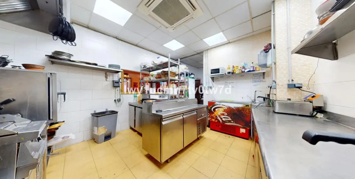 Продажа ресторана в Málaga 11