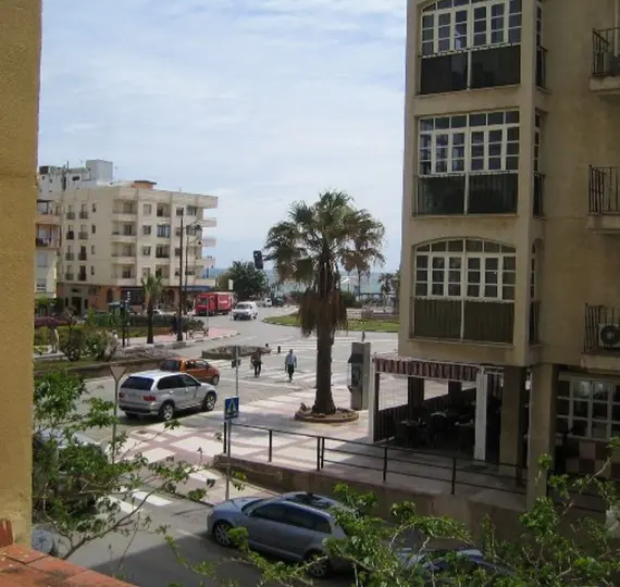 Продажа апартаментов на среднем этаже в Estepona