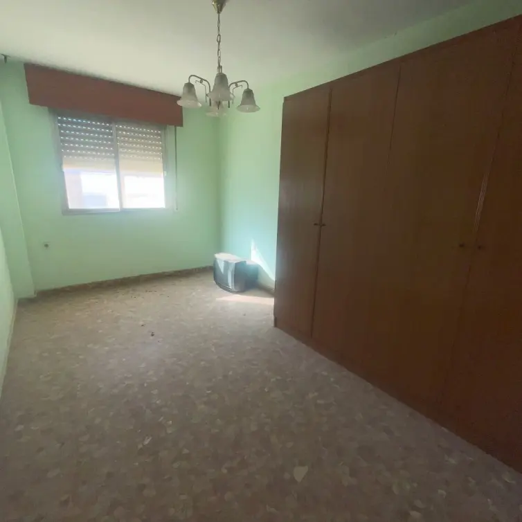 Продажа апартаментов на среднем этаже в Estepona