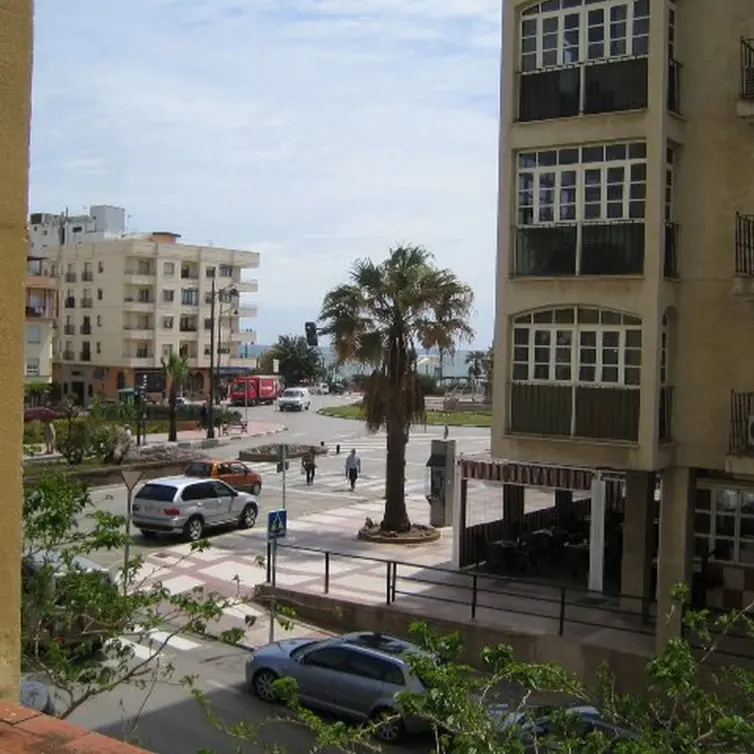 Продажа апартаментов на среднем этаже в Estepona