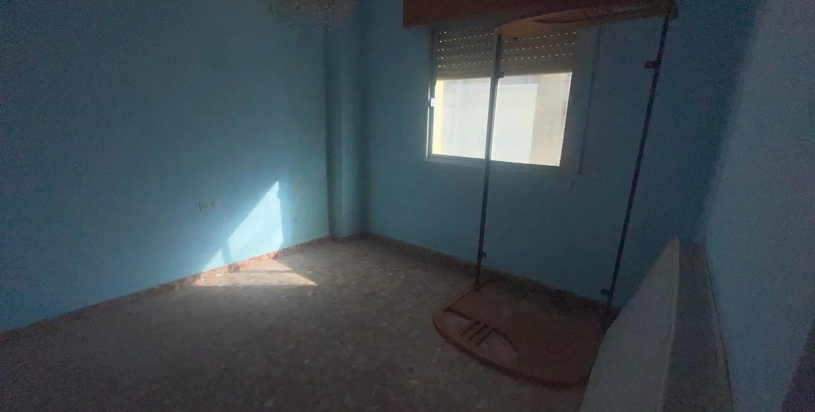 Sale of middle floor apartment in Estepona 9