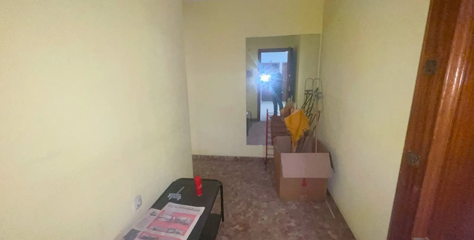 Sale of middle floor apartment in Estepona 19