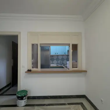 Продажа апартаментов на среднем этаже в Marbella