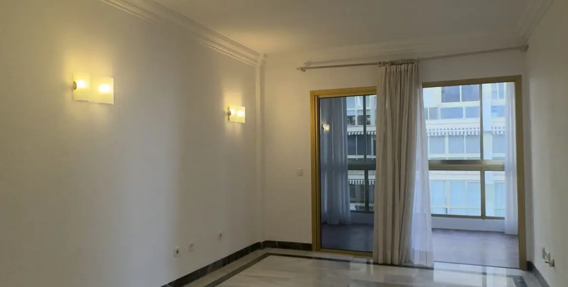 Продажа апартаментов на среднем этаже в Marbella 4