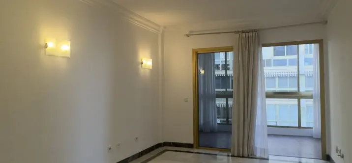 Продажа апартаментов на среднем этаже в Marbella 3