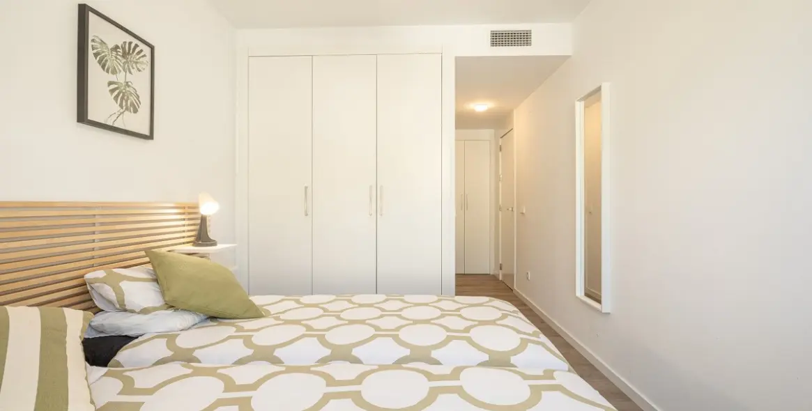 Sale of ground floor apartment in Estepona 13