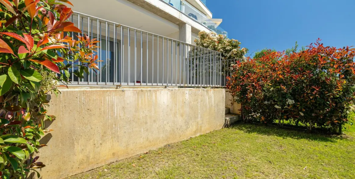 Sale of ground floor apartment in Estepona 15