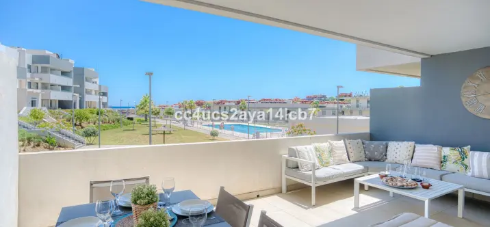 Апартаменты на первом этаже R5084200 0