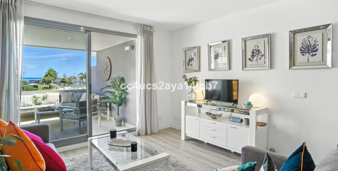 Продажа апартаментов на первом этаже в Estepona (район Estepona) 4