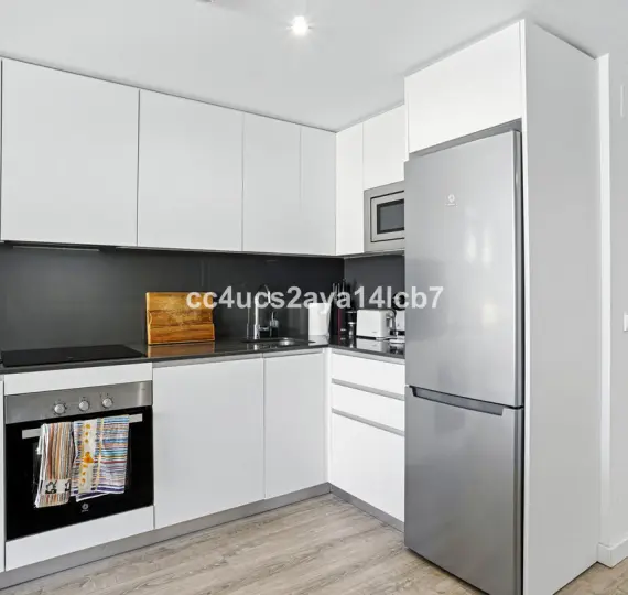 Апартаменты на первом этаже R5084200