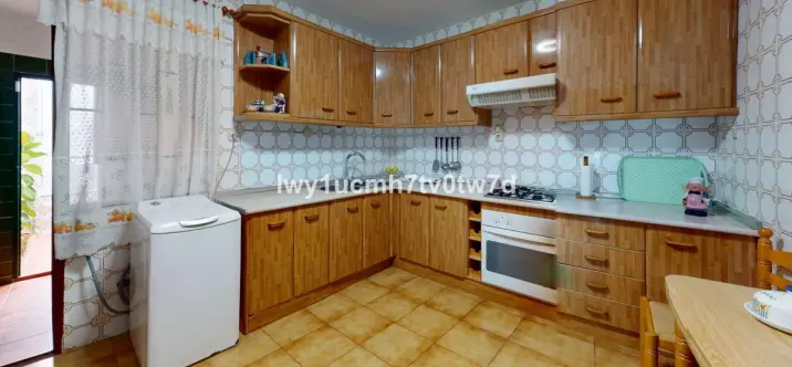 Sale of townhouse in Ciudad Jardín 0