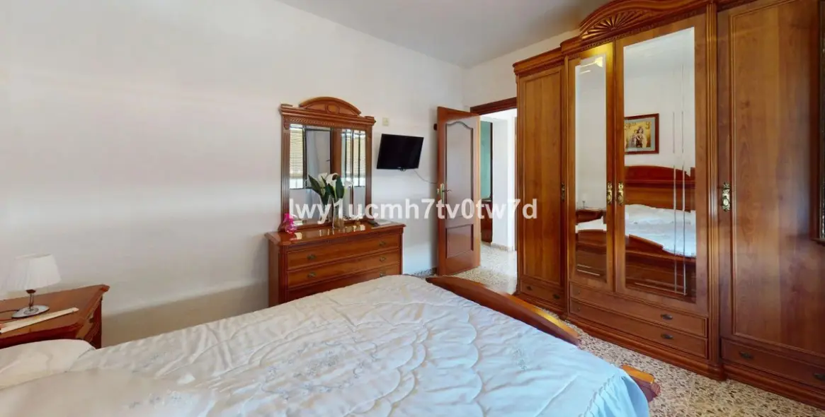 Sale of townhouse in Ciudad Jardín 2