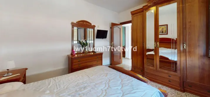 Sale of townhouse in Ciudad Jardín 1