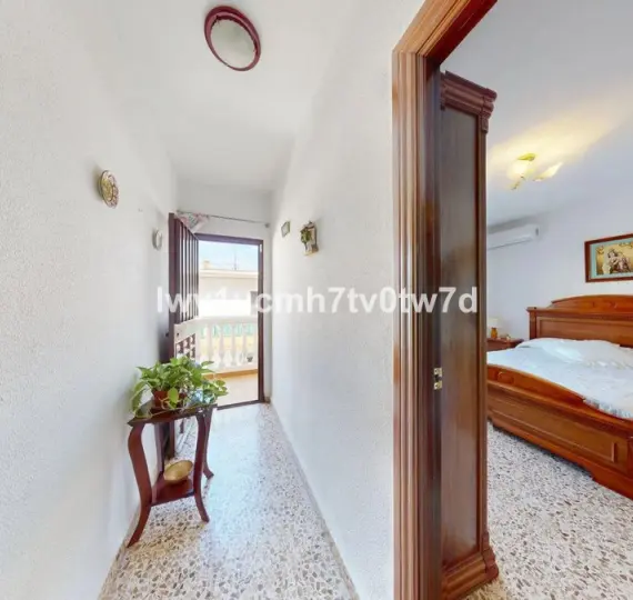 Sale of townhouse in Ciudad Jardín