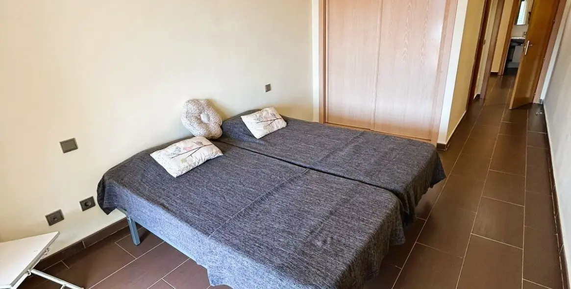 Sale of middle floor apartment in Selwo 24