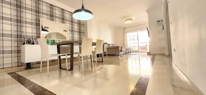 Продажа апартаментов на среднем этаже в Nueva Andalucía 4