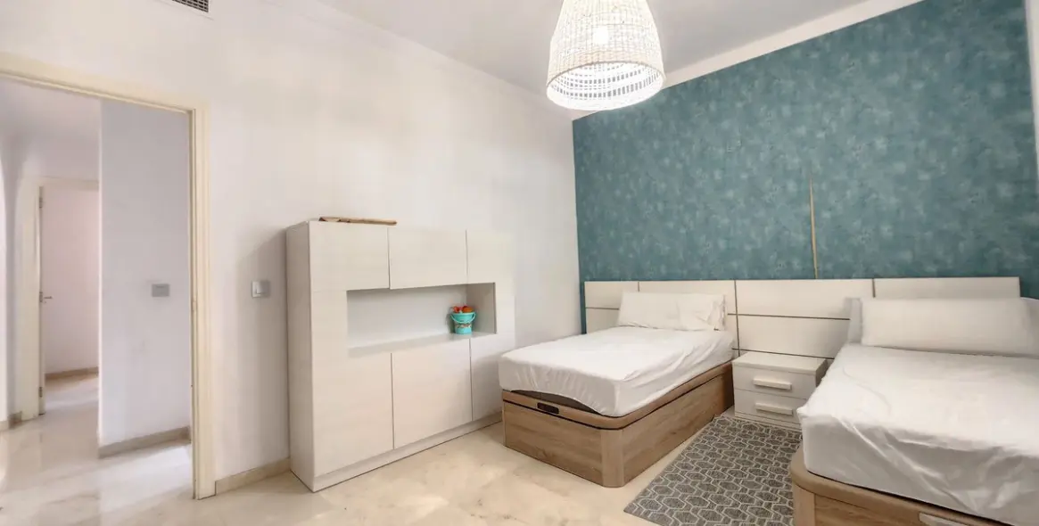 Продажа апартаментов на среднем этаже в Nueva Andalucía 20