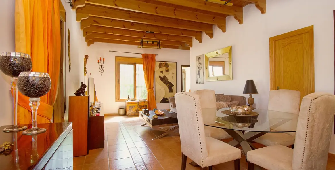 Продажа  отдельно стоящей виллы в Coín 22