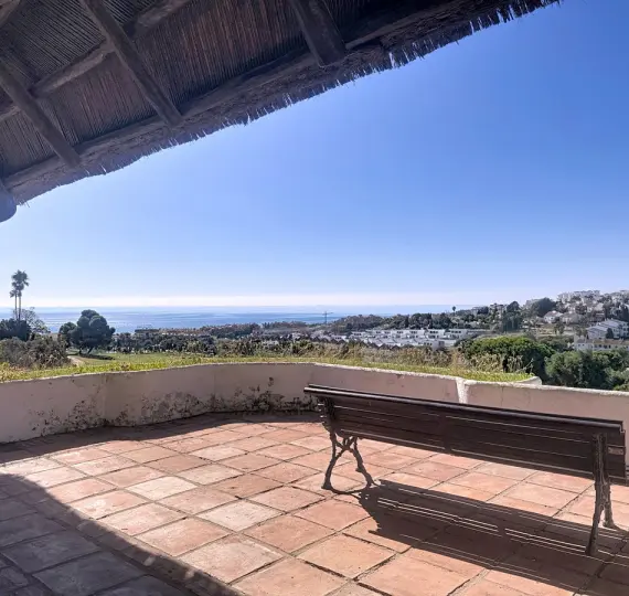 Продажа апартаментов на среднем этаже в La Duquesa