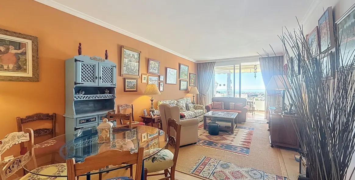 Продажа апартаментов на среднем этаже в La Duquesa 5