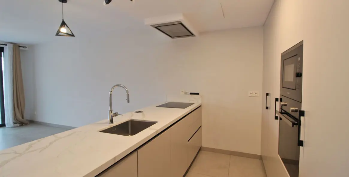 Продажа апартаментов на среднем этаже в San Pedro de Alcántara 5