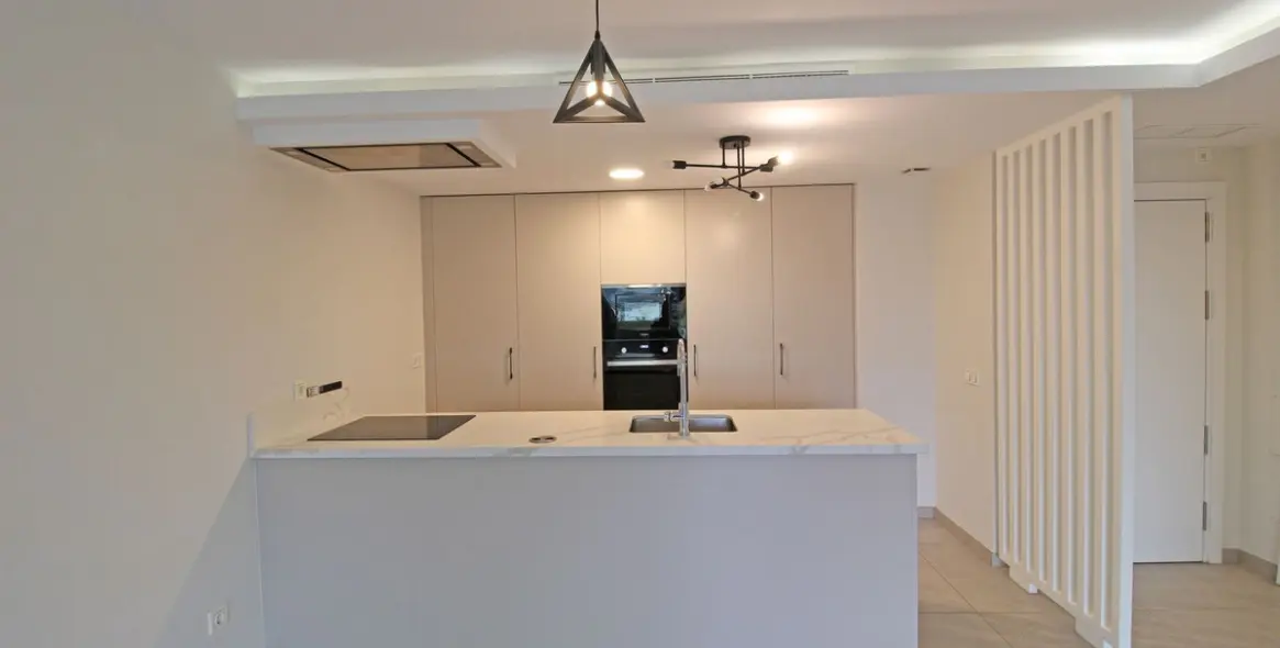 Продажа апартаментов на среднем этаже в San Pedro de Alcántara 11