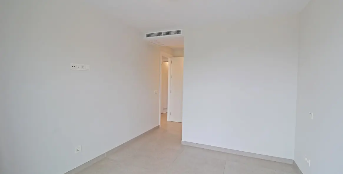 Продажа апартаментов на среднем этаже в San Pedro de Alcántara 12