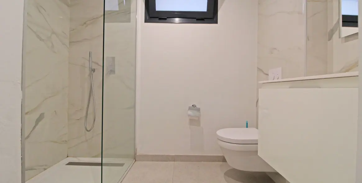 Продажа апартаментов на среднем этаже в San Pedro de Alcántara 19