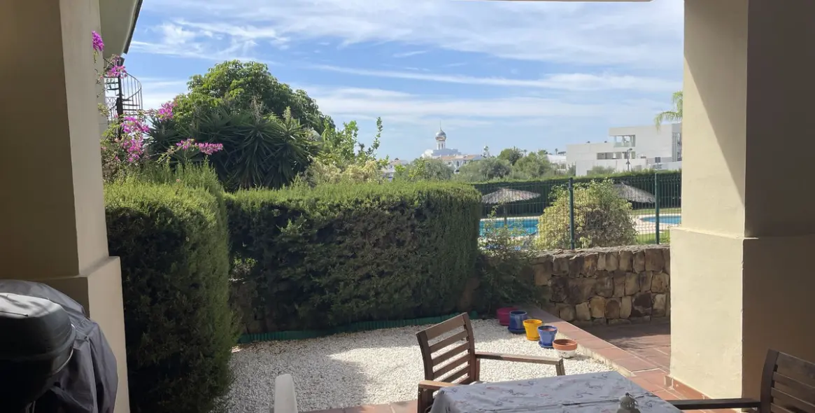 Sale of ground floor apartment in Selwo 3