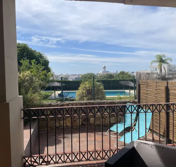 Sale of ground floor apartment in Selwo