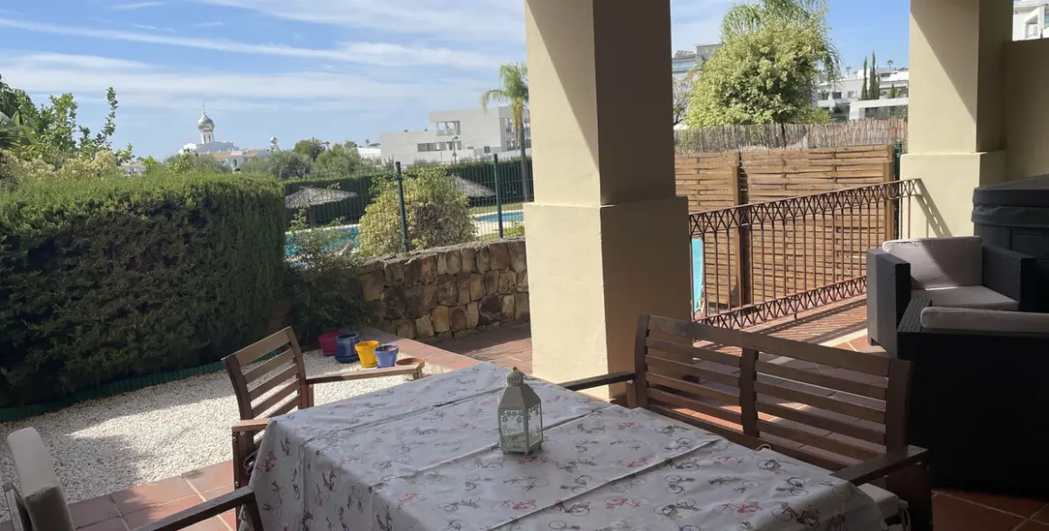 Sale of ground floor apartment in Selwo 7