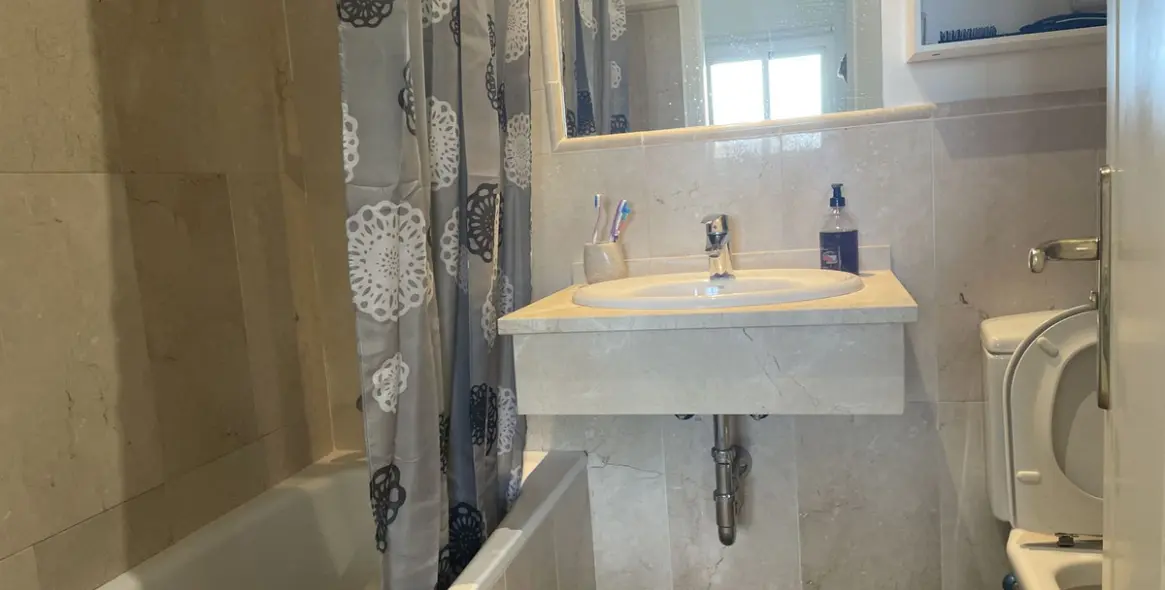 Sale of ground floor apartment in Selwo 18