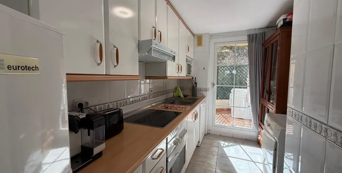 Продажа апартаментов на среднем этаже в Nueva Andalucía 10