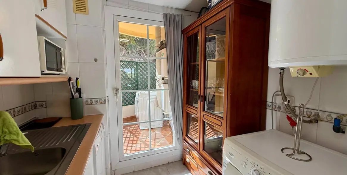 Продажа апартаментов на среднем этаже в Nueva Andalucía 11