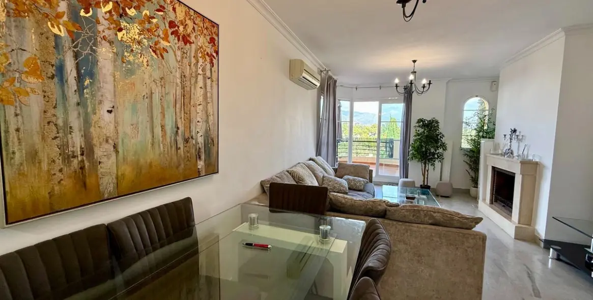 Продажа апартаментов на среднем этаже в Nueva Andalucía 17