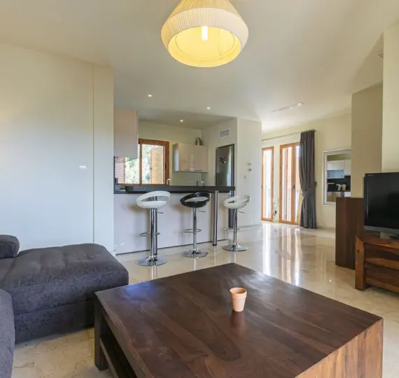 Sale of penthouse in Nueva Andalucía