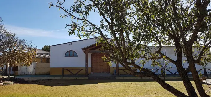 Sale of detached villa in Antequera 0