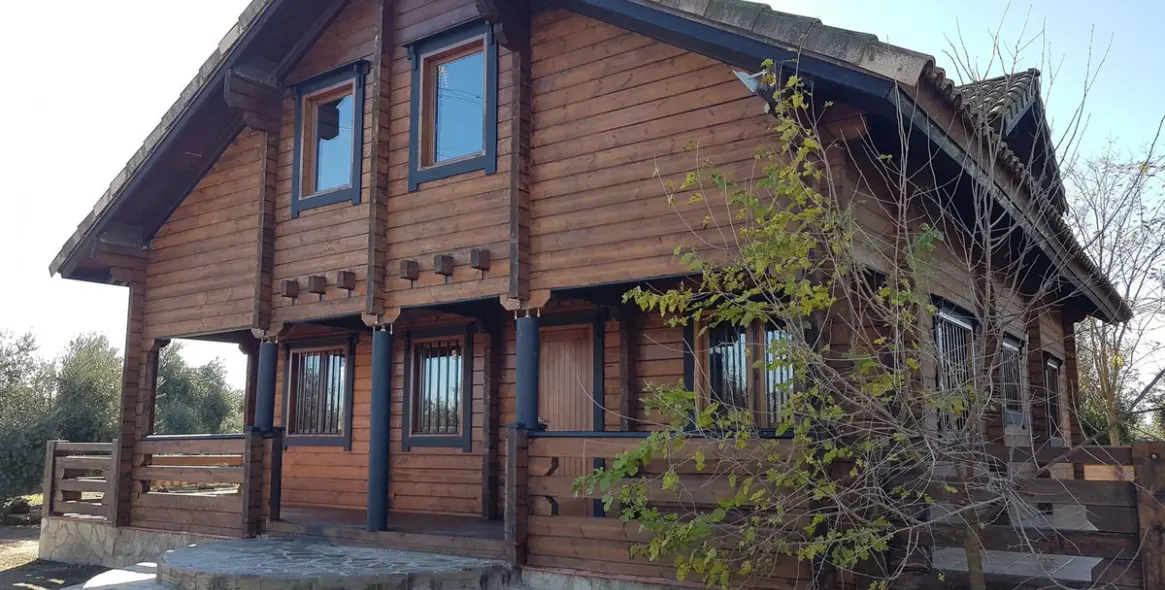 Sale of detached villa in Antequera 3