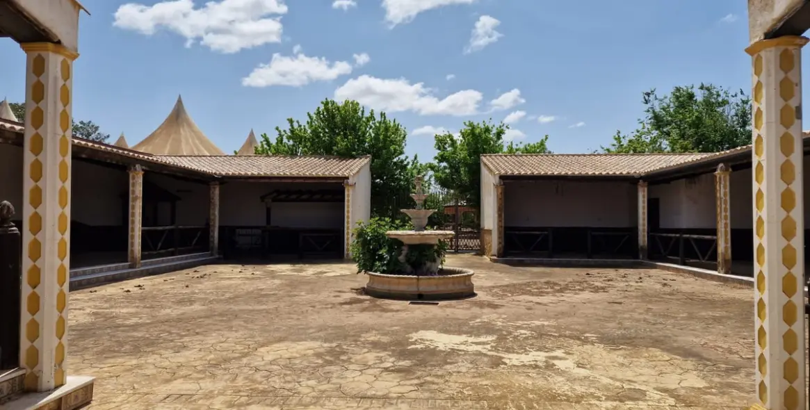 Sale of detached villa in Antequera 8