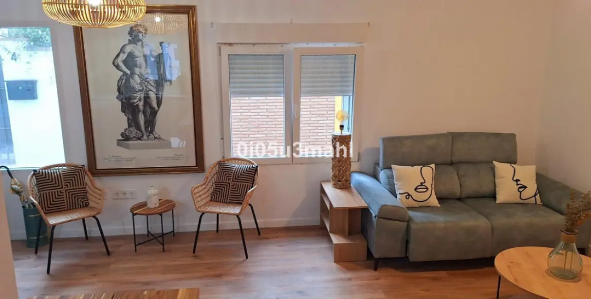 Продажа двухуровневых апартаментов в Málaga 2