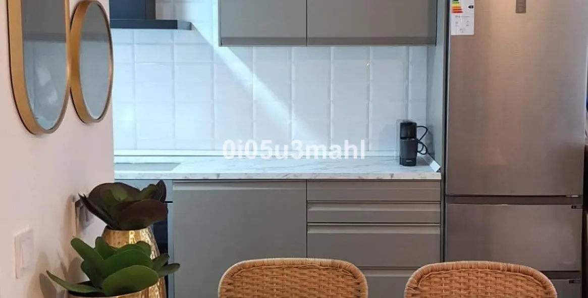 Продажа двухуровневых апартаментов в Málaga 5