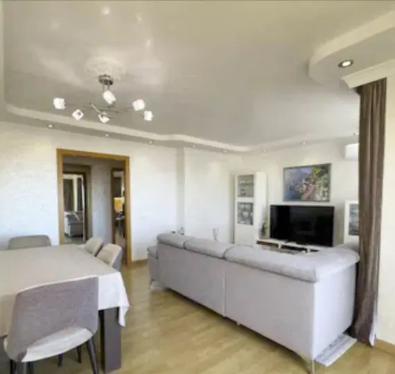 Sale of penthouse in Atalaya